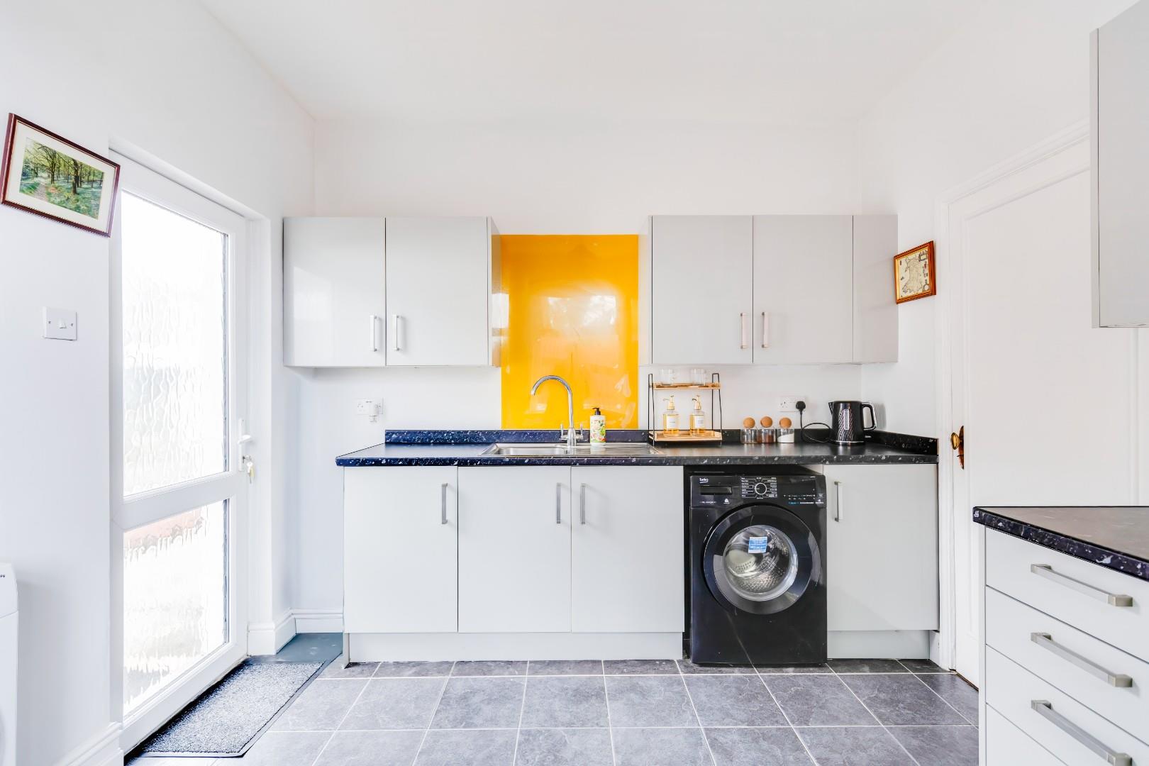 Craig Yr Eos Bungalow, Slon Lane, Ogmore-By-Sea, Vale Of Glamorgan, CF32 0PN